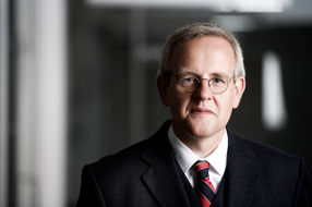 BRAIN Gründer Dr. Holger Zinke mit dem IBN-Award des Vereins Industrielle Biotechnologie Nord ausgezeichnet