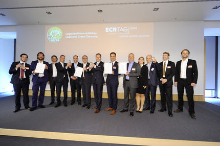 Die Preisträger des Lean and Green Awards auf dem ECR Tag 2014 in Nürnberg