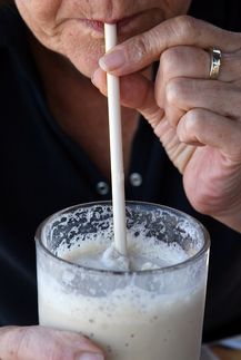 Nährstoffkombination im Trinkjoghurt gegen Alzheimer?