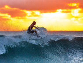 Surfers three times more likely to have antibiotic-resistant bacteria in guts
