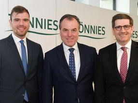 Von Links: Maximilian Tönnies (Gesellschafter Tönnies Holding), Clemens Tönnies (Geschäftsführender Gesellschafter Tönnies Holding) und Andreas Ruff (Geschäftsführer Tönnies Holding)