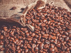 REWE Group stellt zu 100 Prozent auf zertifizierten Kaffee um