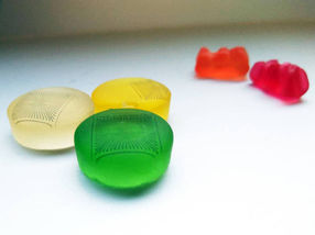 Sensoren auf Gummibärchen gedruckt