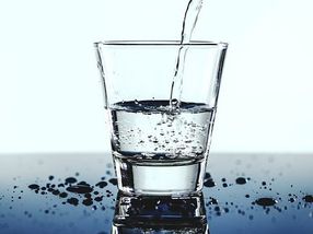 Mineralwasser: 17 von 30 Mineralwässern mit Kohlensäure sind gut