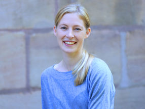 Christina Burkhardt ist Gründerin der SHIFTSCHOOL, Deutschlands erster Akademie für Mindset & Digital Leadership.