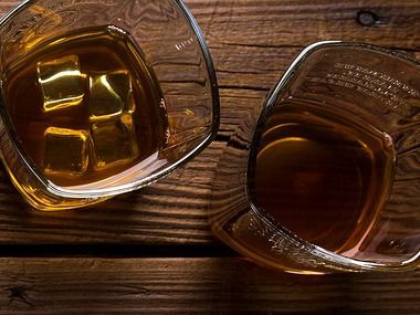 Steigende Cognac- und Whiskey-Nachfrage treibt Pernod Ricard - Euro belastet
