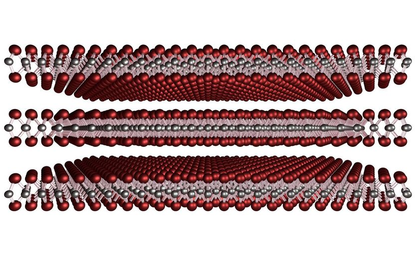 Atomen und Elektronen bei der Arbeit zugeschaut