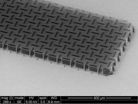 Ultrathin and ultralight 'nanocardboard'
