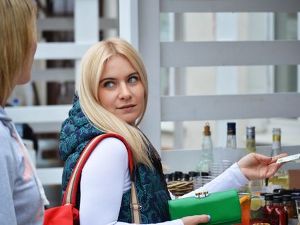 Appell an den Handel: Lebensmittelwarnungen müssen die Kunden besser erreichen