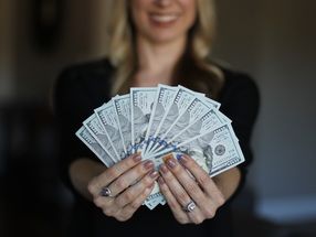 Equal Pay Day: Frauen fragen doch nicht seltener nach mehr Gehalt