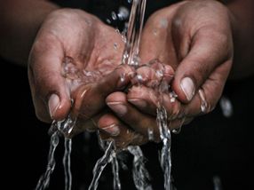 Kritik am SGS Institut Fresenius vergebene Label  „Premiummineralwasser in Bio-Qualität“ erlaubt
