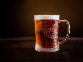 Bierabsatz schrumpft 2019 - Brauer setzen auf neue Produkte und EM