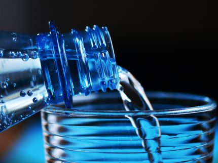 Verbraucher griffen 2019 seltener zu Mineralwasser