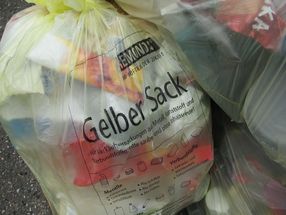 Reduced off-odor of plastic recyclates via separate collection of packaging waste