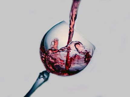 Kutcher/Kunis bringen «Quarantäne-Wein» auf den Markt