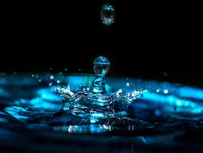 Tiefe Einblicke in die intermolekulare Energieübertragung im Wasser