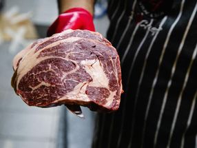 Fleischwirtschaft: Arbeitgeber verhindern Tarifverhandlungen
