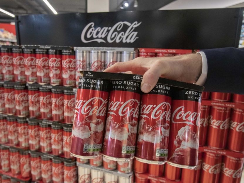 Coca-Cola Zero cambia el diseño de sus latas y da un paso hacia la  sostenibilidad