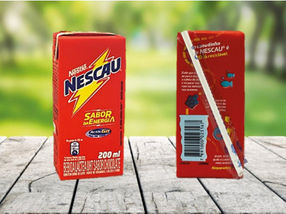 En asociación con SIG, un proveedor líder de sistemas y soluciones para el envasado de cartón aséptico, Nestlé Brasil lleva ahora al mercado su completa gama de bebidas NESCAU en los envases de cartón combiblocMini de SIG, con la innovadora, renovable y reciclable solución de paja de papel de SIG.