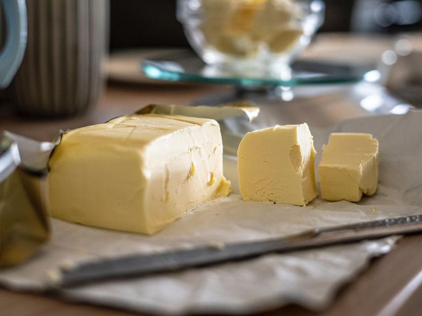 Streit um Butterpreis - Landwirte blockieren Aldi-Lager