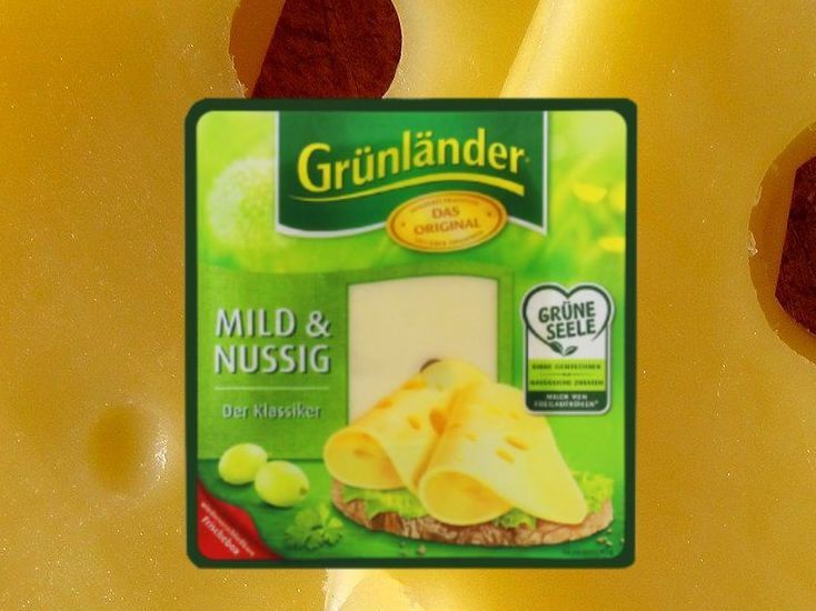 Aus für Werbelüge - Hochland verzichtet auf irreführende Werbung mit „Freilaufkühen“ auf Grünländer Käse