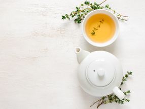 Neue Entdeckung erklärt blutdrucksenkende Eigenschaften von grünem und schwarzem Tee