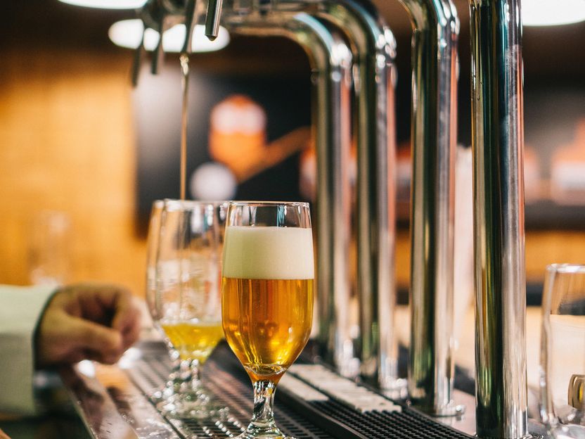 Photo by <a href="https://unsplash.com/@barncreative?utm_source=unsplash&utm_medium=referral&utm_content=creditCopyText">Fábio Alves</a> on <a href="https://unsplash.com/s/photos/beer?utm_source=unsplash&utm_medium=referral&utm_content=creditCopyText">Unsplash</a>