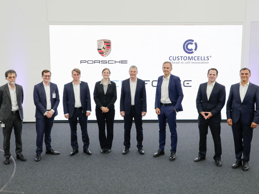 Neue Fabrik für Hochleistungs-Batteriezellen - Porsche und CUSTOMCELLS gründen Joint Venture: Die Chemie der neuen Hochleistungszellen setzt auf Silizium als Anoden-Material