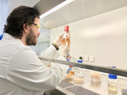 Mazen Rizk promovierte an der TU Hamburg in der Technischen Mikrobiologie und gründete vor drei Jahren das Start-up Mushlabs.