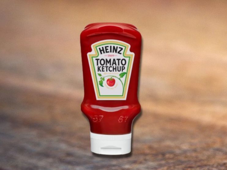 El ketchup de tomate Heinz presenta el primer tapón 100% reciclable - La medida ahorrará mil millones de tapas de plástico