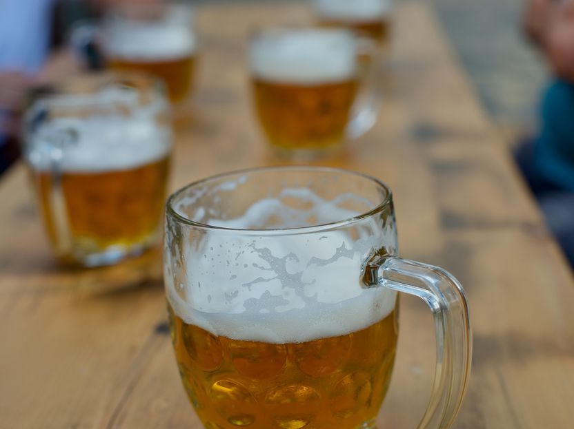 Bier wird teurer - Große Brauereien kündigen Preiserhöhungen an