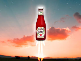 "Extraterrestrial ketchup" - Ketchup made of tomatoes grown in Mars conditions