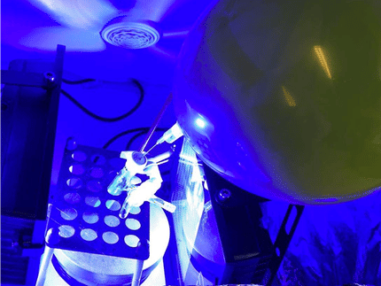 Blaulicht aktiviert Sauerstoff am besten