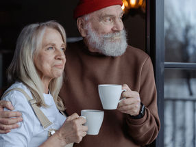 Moderate consumption of coffee and tea separately or in combination were associated with lower risk of stroke and dementia.