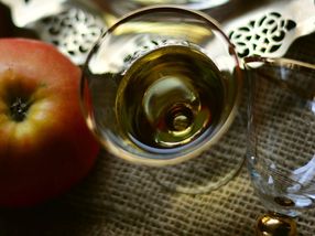 Making apple spirits taste better