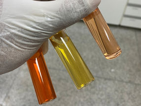 “Green” solvent and natural pigment to produce bioplastic