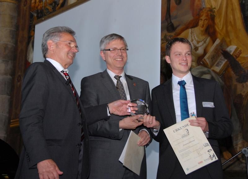 Kaiser-Friedrich-Forschungspreis 2013 verliehen - Der Kaiser-Friedrich-Forschungspreis 2013 zum Thema „Photonics4Energy“ geht nach Hameln