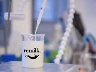 Remilk va construire la plus grande installation de fermentation de précision au monde - Un disrupteur de la technologie alimentaire s'apprête à développer à grande échelle la production de protéines de lait non animales et identiques à celles des produits laitiers dans un parc industriel durable pionnier au Danemark.