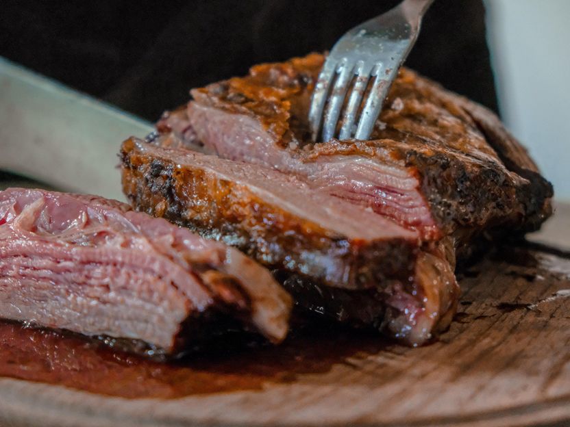 Wiesenhof-Chef: Auch Gastronomie soll Fleisch-Herkunft kennzeichnen