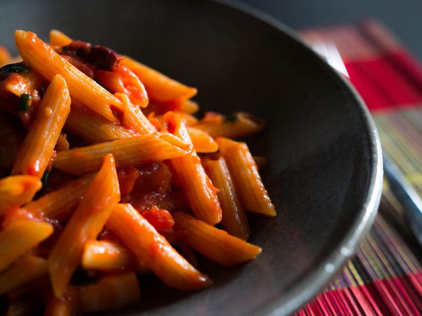 Tomaten und Penne-Nudeln drastisch verteuert - AK Teuerungs-Check: Wenn man beim Einkaufen rotsieht