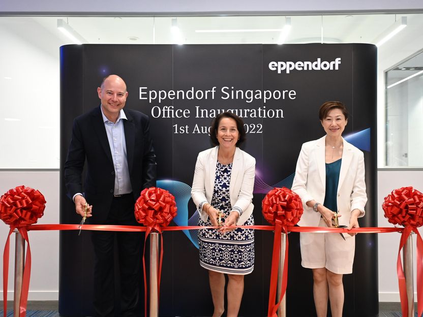 Eppendorf opens new site in Singapore - Targeted strengthening of customer focus with high-tech laboratory for pipette calibration
and extensive range of high-quality laboratory services