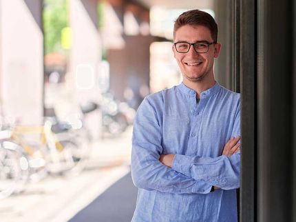 As a Pioneer Fellow, Alexandre Anthis is currently developing a patch that reliably seals sutures on the intestine and stomach.