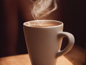 Zählen des Verlangens nach Kaffee und Softdrinks