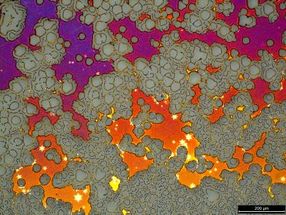 Huge grains of copper promote better graphene growth