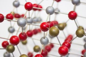 structure of iron oxide