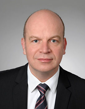 Dr. Matthias Metz