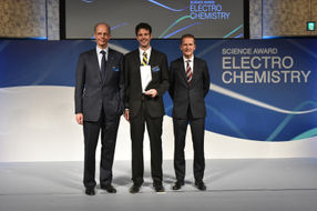 BASF und Volkswagen vergeben Wissenschaftspreis für Elektrochemie