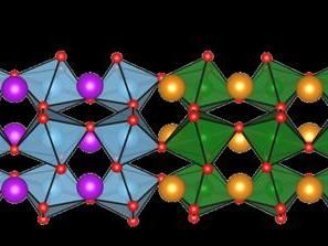 Metal oxide sandwiches: New option to manipulate properties of interfaces