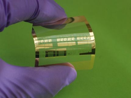With simple process, engineers fabricate fastest flexible silicon transistor