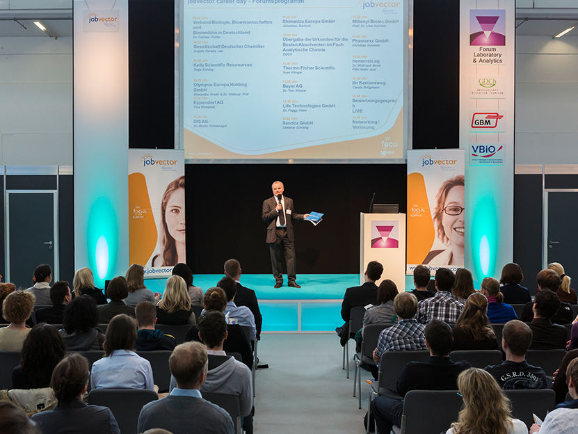 Analytica 2016: Key platform for upcoming scientists